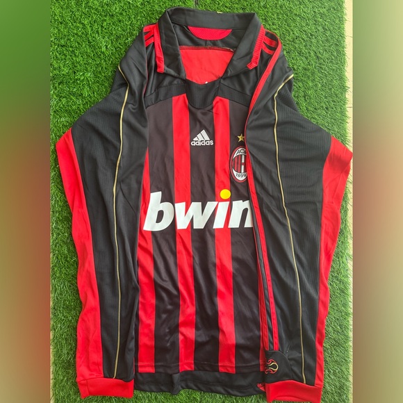 Kaka Milan retro jersey - Picture 2 of 3